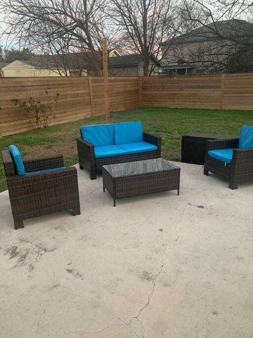 San Antonio Comfort 4 Bedroom 3 Bath Home 5 Mins From Sea World Εξωτερικό φωτογραφία
