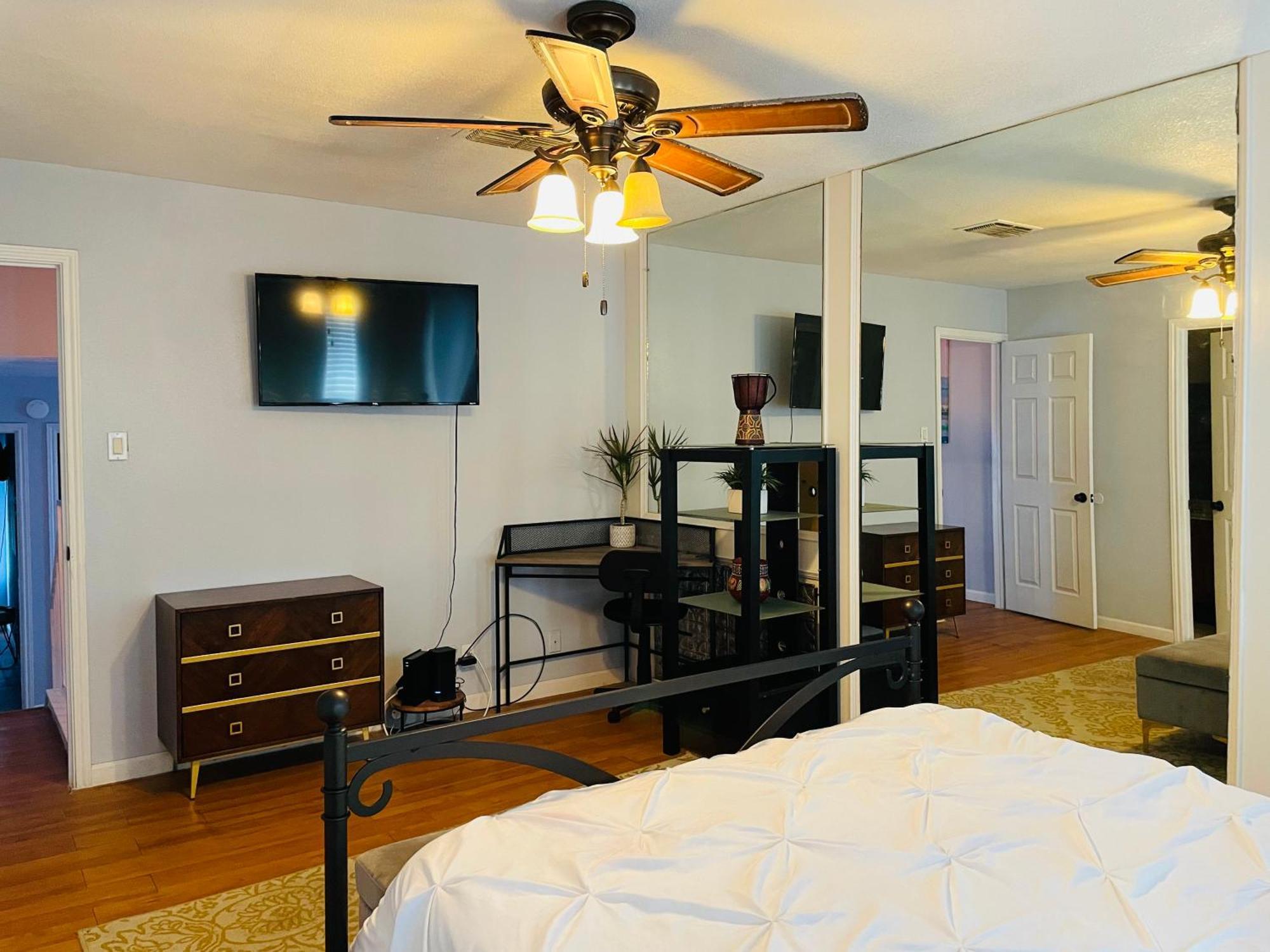 San Antonio Comfort 4 Bedroom 3 Bath Home 5 Mins From Sea World Εξωτερικό φωτογραφία